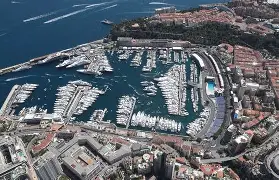 摩纳哥客场逼平尼斯，保持不败纪录(摩纳哥比赛)