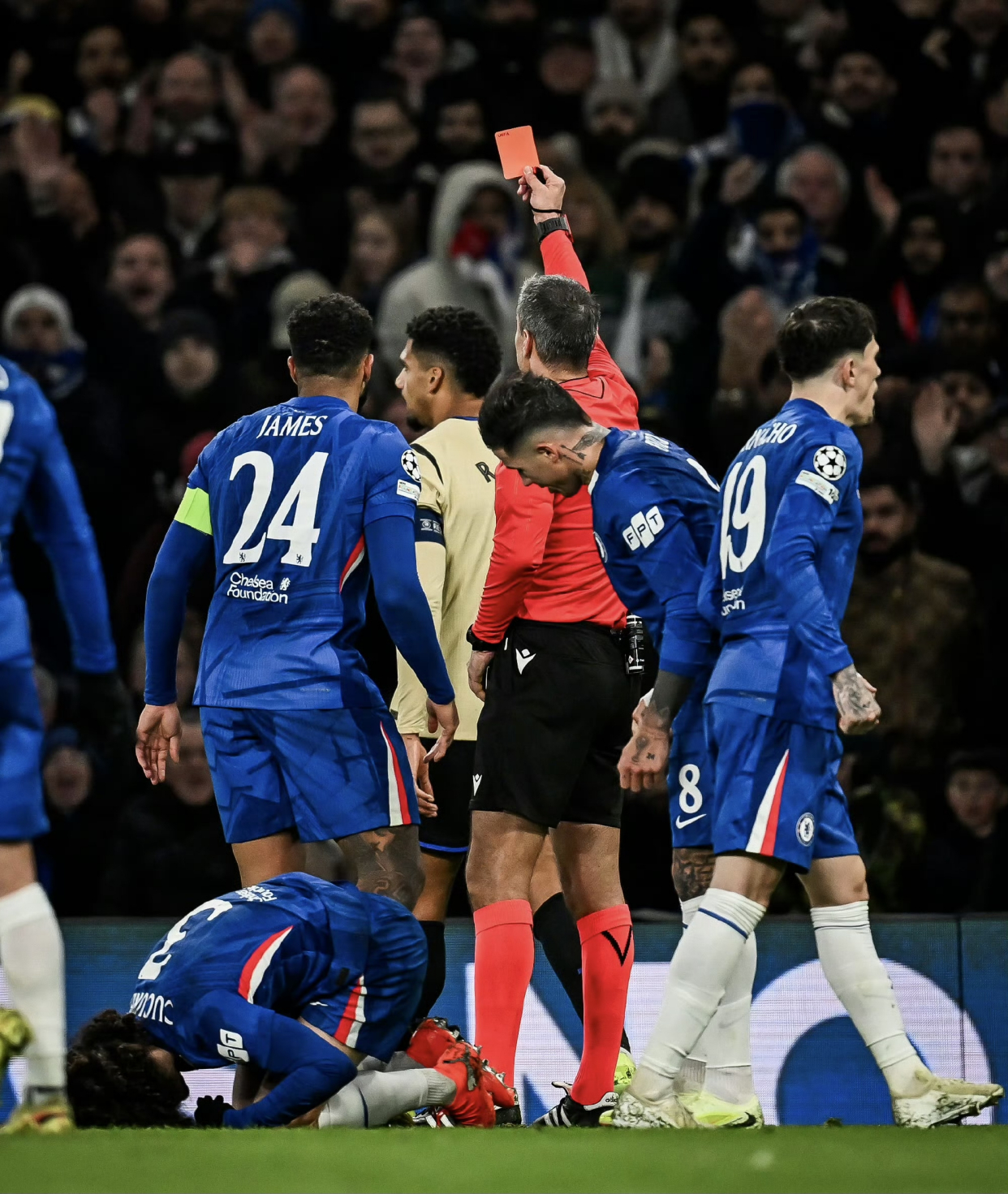 c7c7.app-关于切尔西主场不敌狼队，遭遇赛季第三场失利的信息