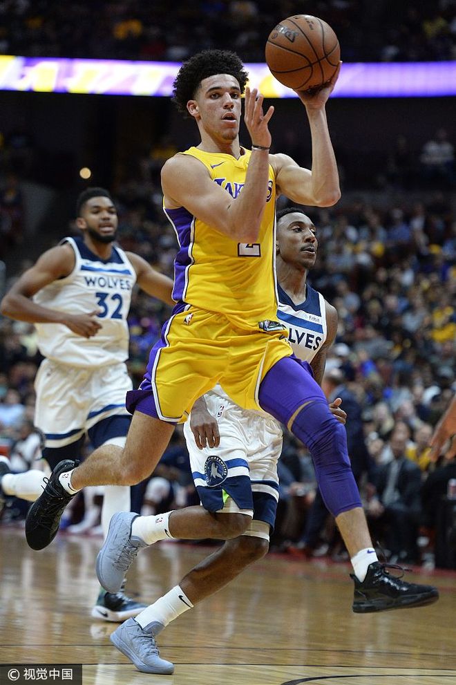 c7-关于塔克-盖尔斯皮领衔表现，明尼苏达森林狼获胜的信息